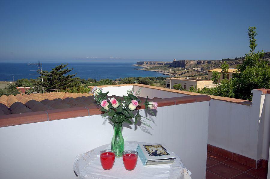 Casa Ambra Bed & Breakfast Macari Exterior photo