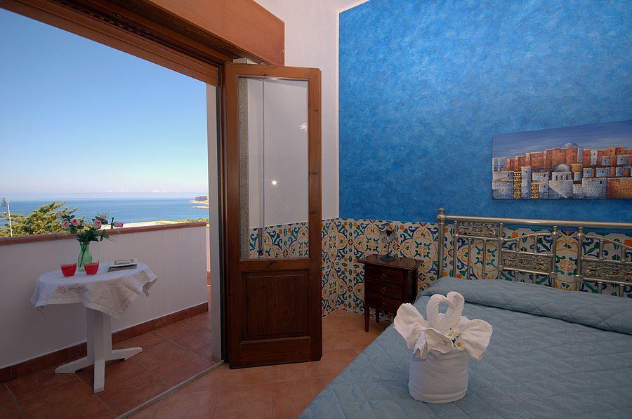 Casa Ambra Bed & Breakfast Macari Exterior photo